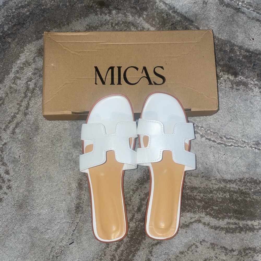 Micas White Slide Sandals
